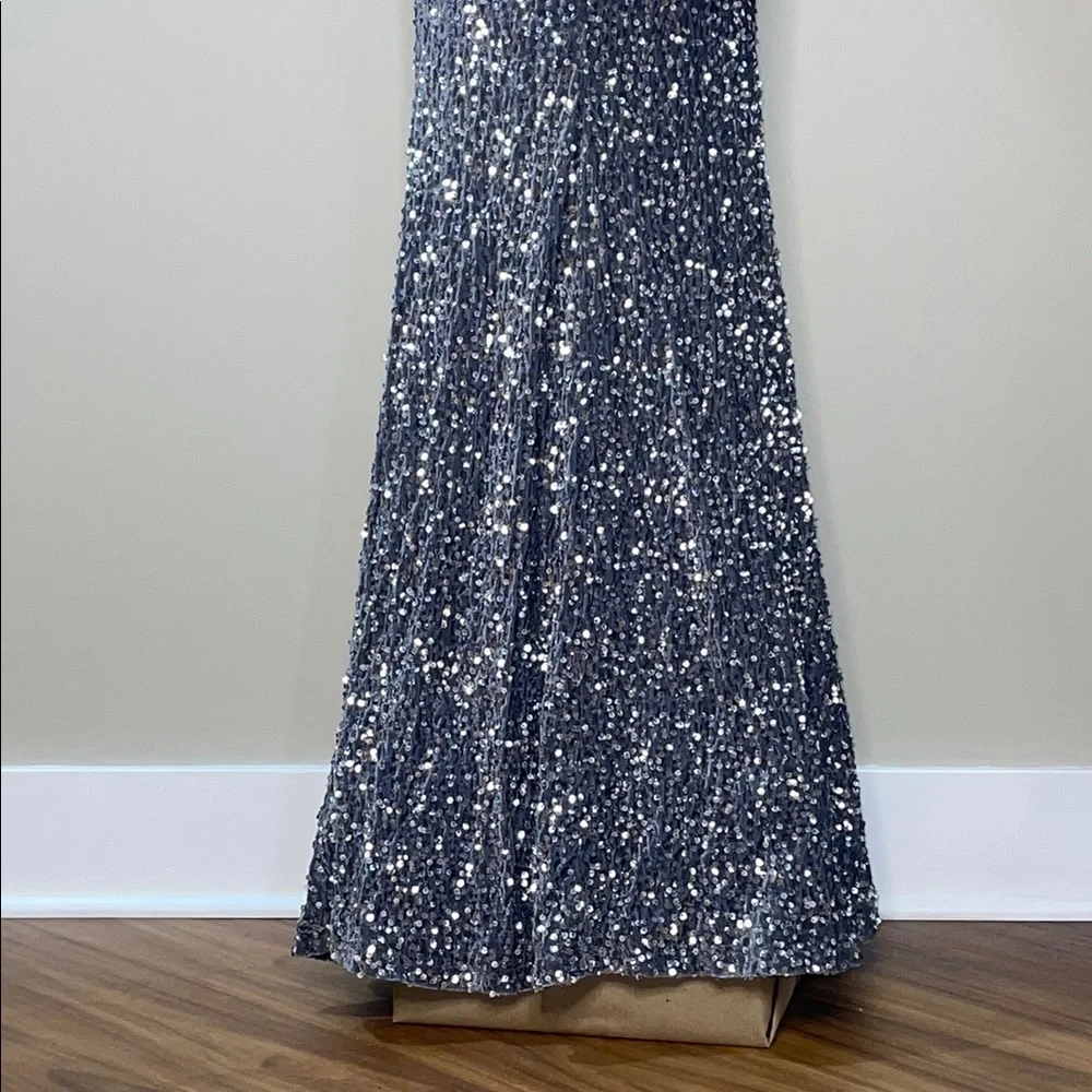 Faeriesty Gray Sequin Embellished Off-Shoulder Women’s Gown Size XS NWT - Picture 12 of 14